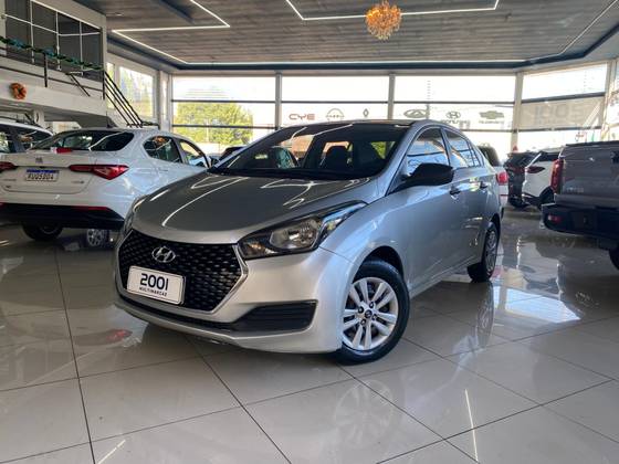 HYUNDAI HB20 1.0 UNIQUE 12V FLEX 4P MANUAL